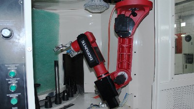 安捷倫全新自動(dòng)噴膠機(jī)"六軸機(jī)械手噴膠機(jī)"即將上線！