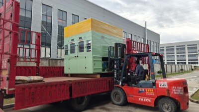 又雙叒發(fā)貨！汽車橡膠減震老客戶超愛的噴膠機