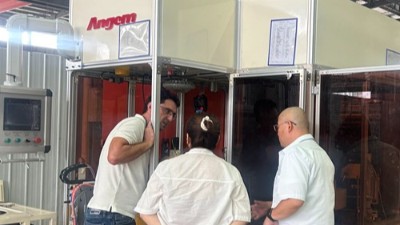 海外客戶搶看安捷倫3大自動(dòng)涂裝設(shè)備，直呼驚艷！