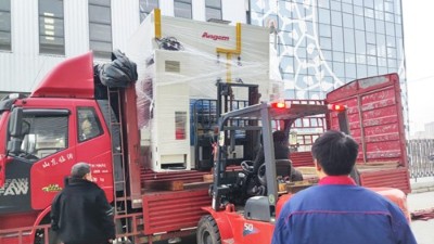 襯套外圓自動滾涂機GL150 順利發(fā)江蘇汽車零配件客戶